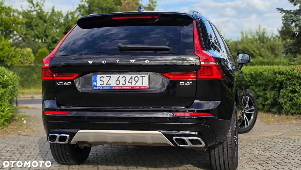 Volvo XC 60 D4 AWD Geartronic Momentum - 10