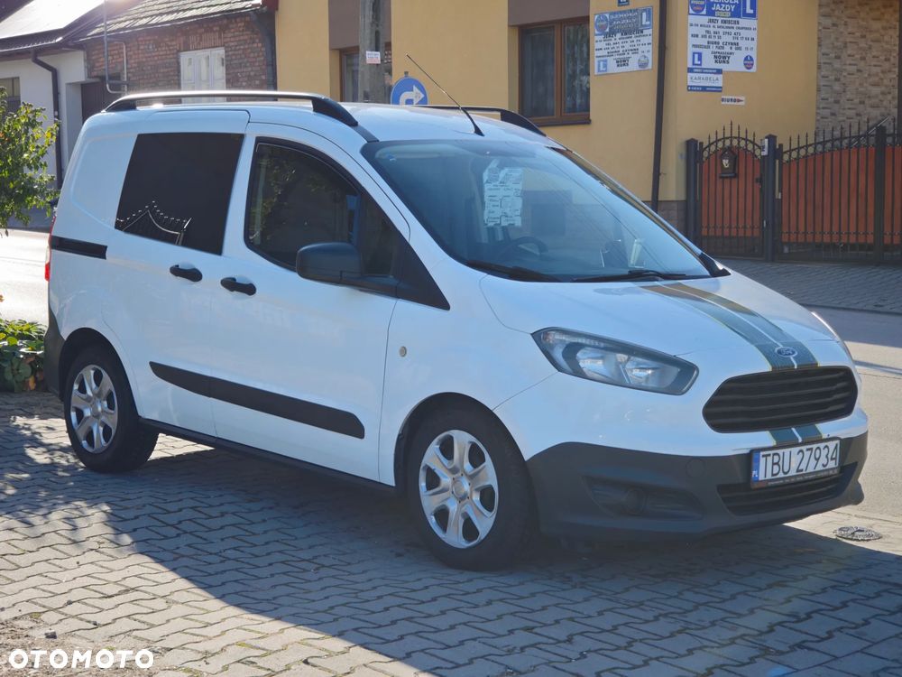 Ford Transit Courier 2014 photo 3