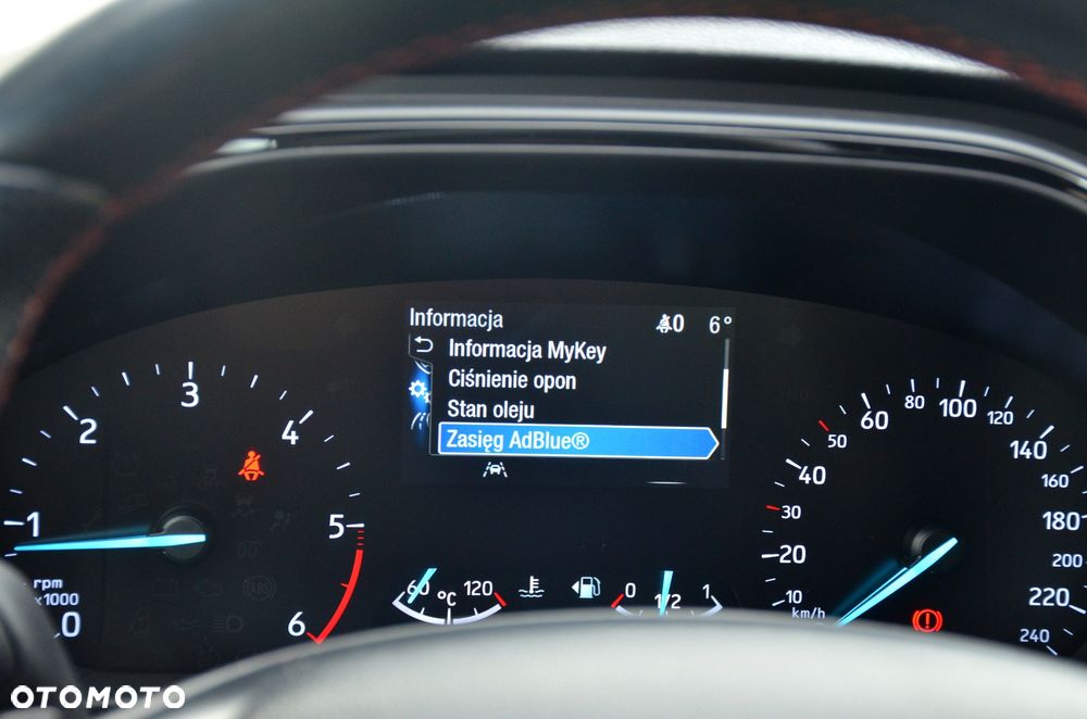 Ford Focus SW 2.0 TDCi ST-Line Black ASS PowerShift - 38