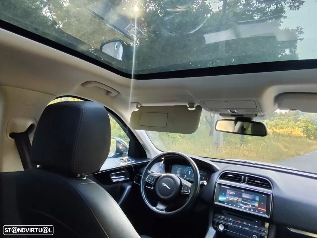 Jaguar F-Pace 2.0 i4D Prestige Aut. - 16