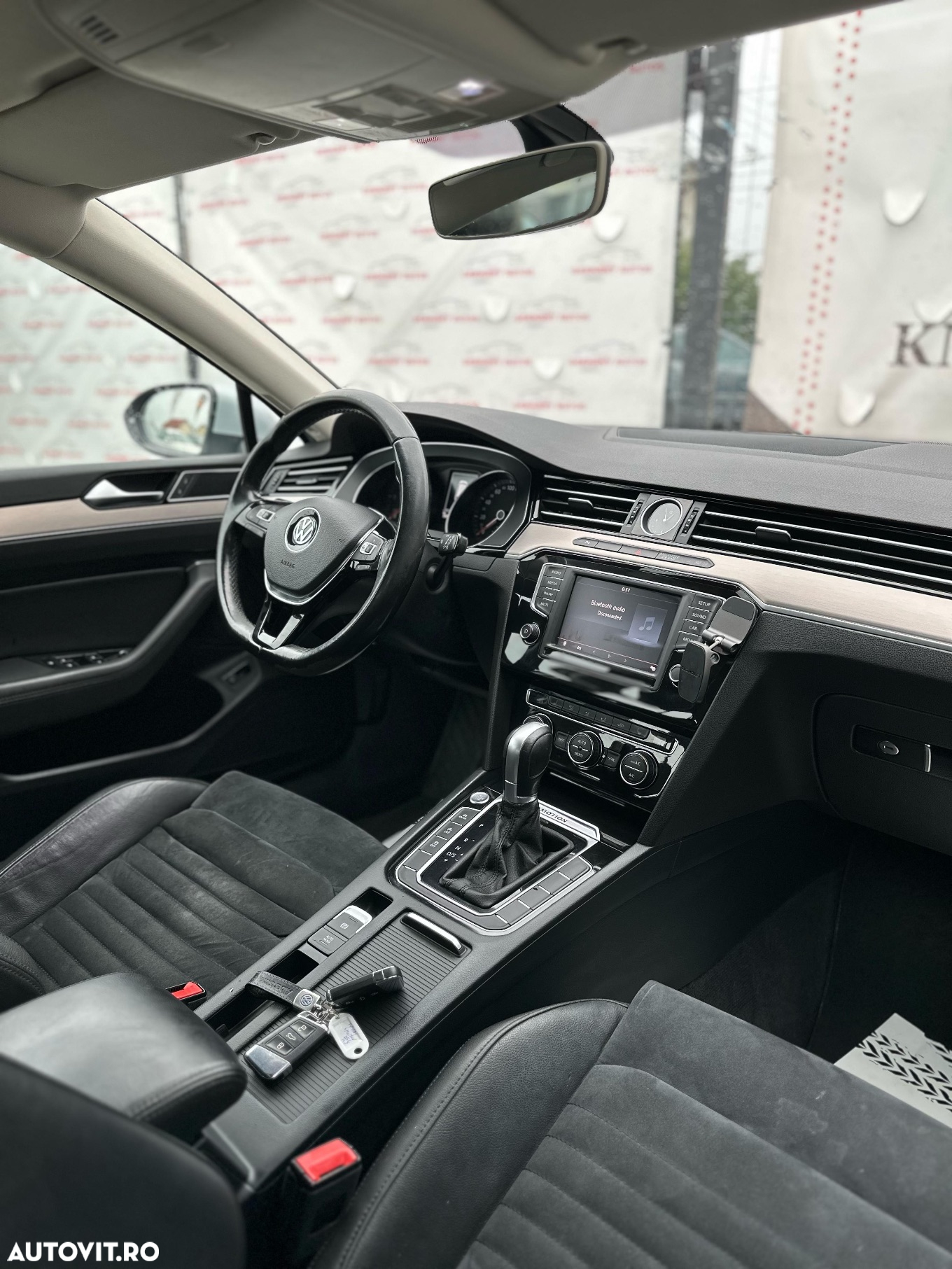 Volkswagen Passat 2.0 TDI DSG 4Motion Highline - 13