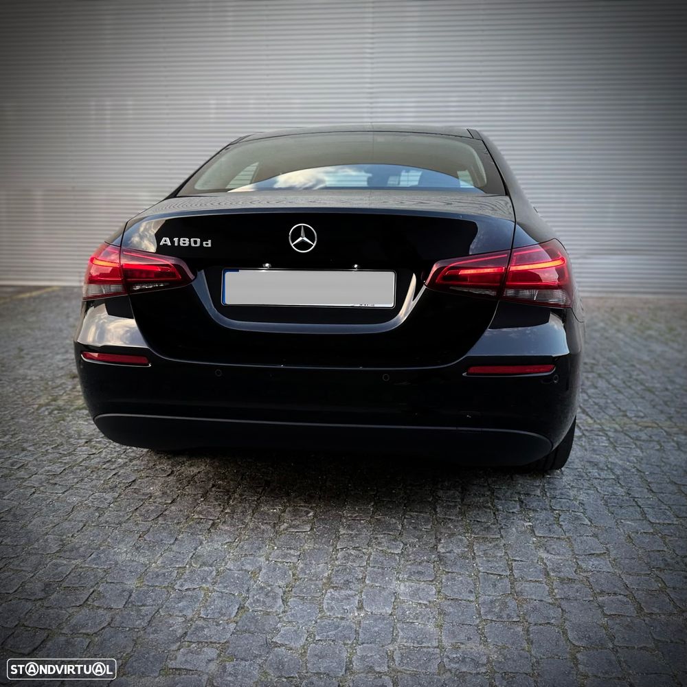 Mercedes-Benz A 180 Limousine d Style Plus Aut. - 14