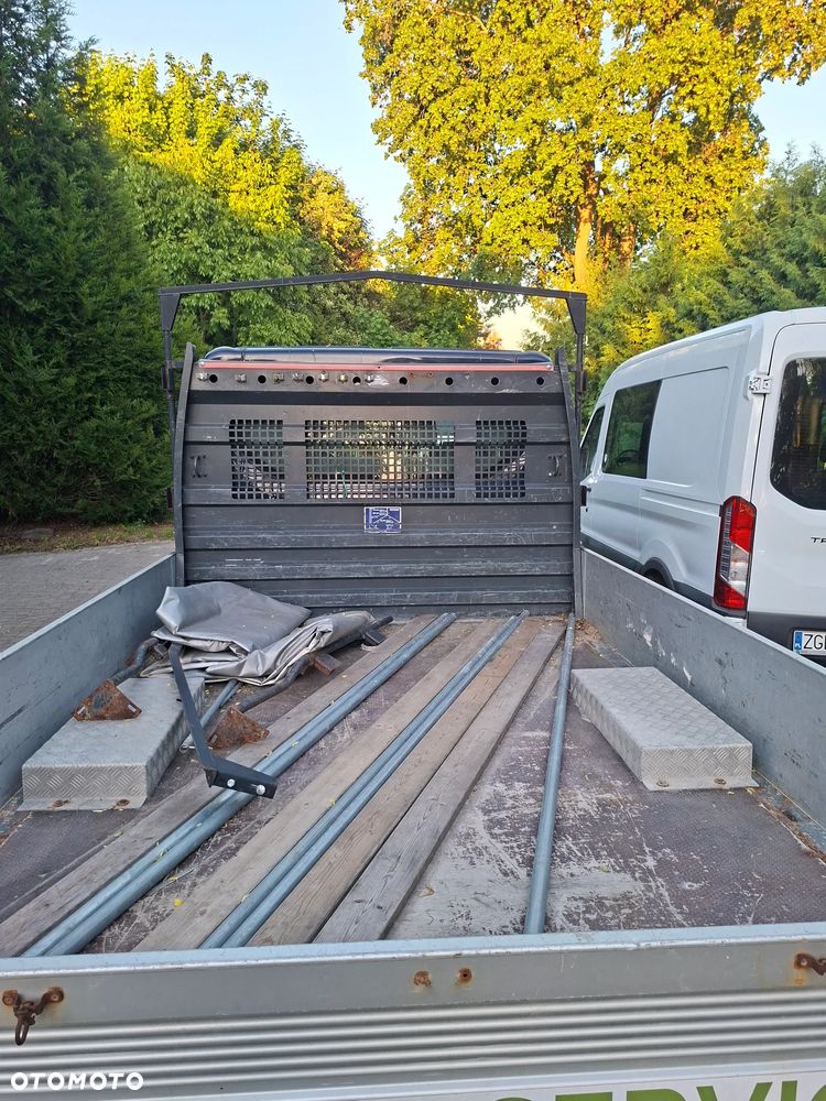 Ford Transit - 27