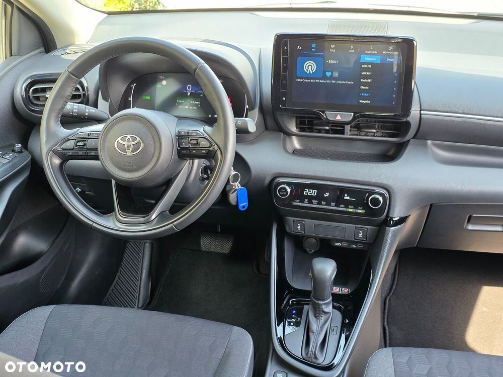 Toyota Yaris Hybrid 1.5 Style - 22