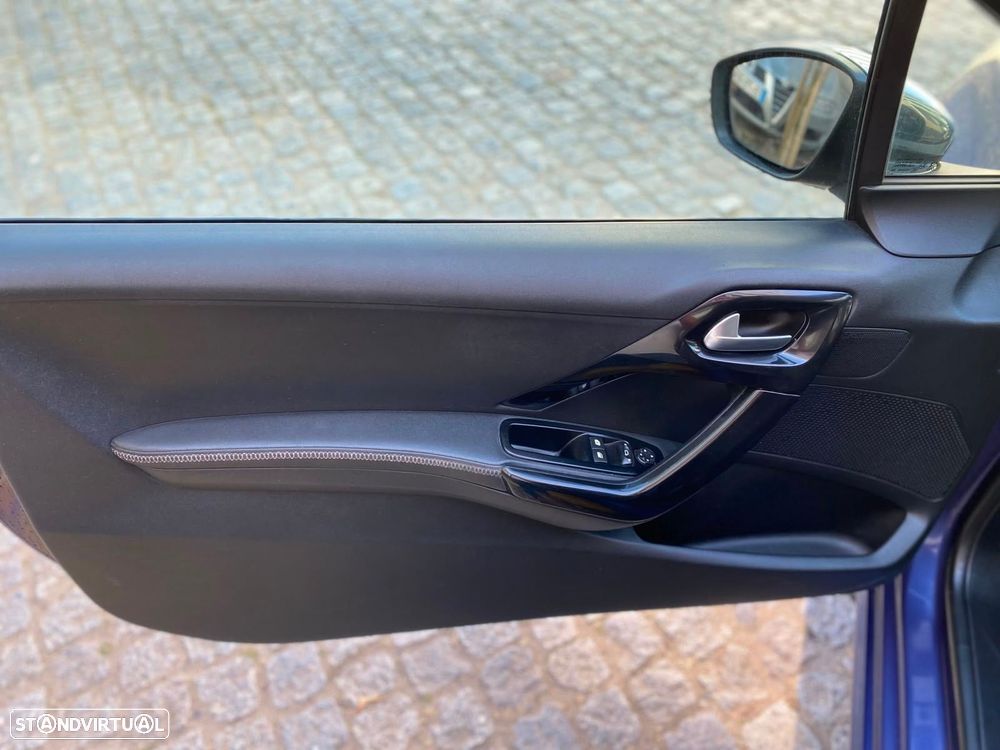 Peugeot 208 1.4 HDi Active - 10