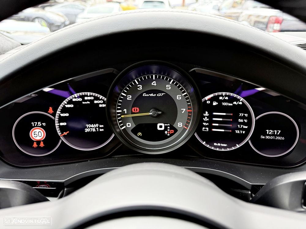 Porsche Cayenne Coupé Turbo - 16