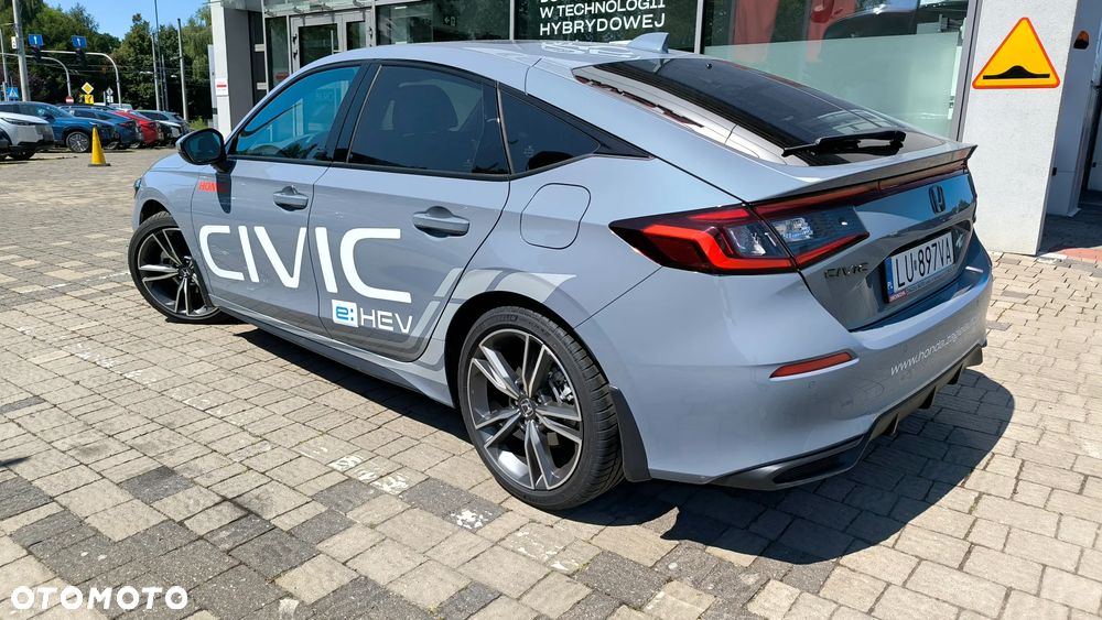 Honda Civic 2.0 i-MMD eHEV Advance CVT - 2