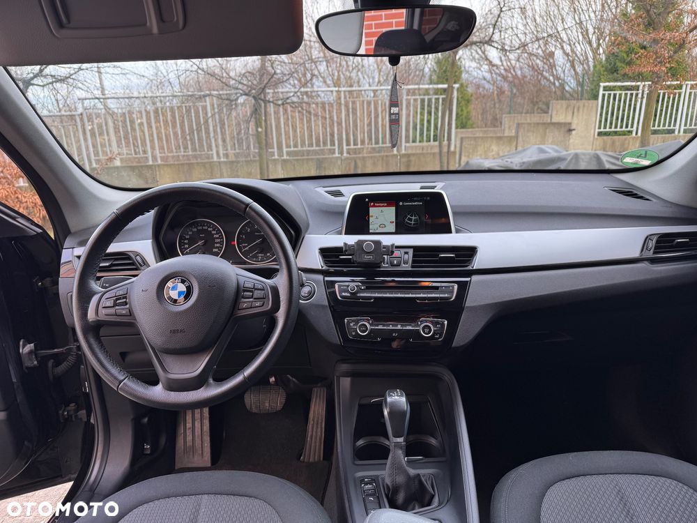 BMW X1 xDrive20i - 5