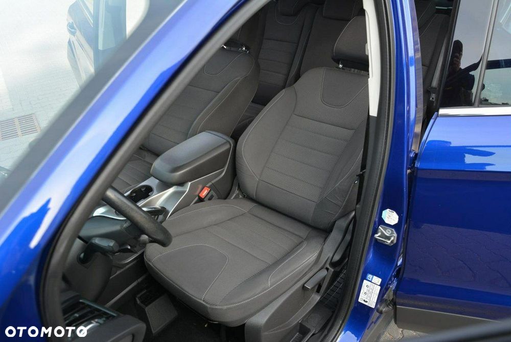 Ford Kuga 1.5 EcoBoost 2x4 Titanium - 22