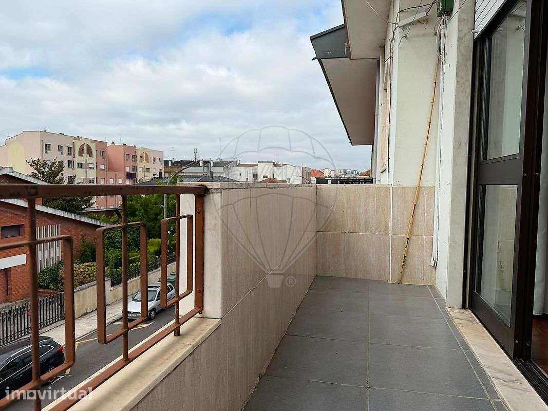 Apartamento T2 para venda - Grande imagem: 2/16