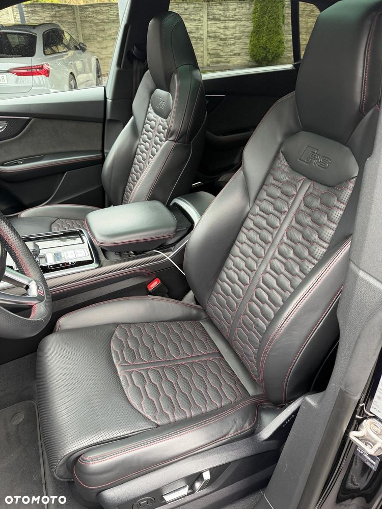 Audi RS Q8 - 27