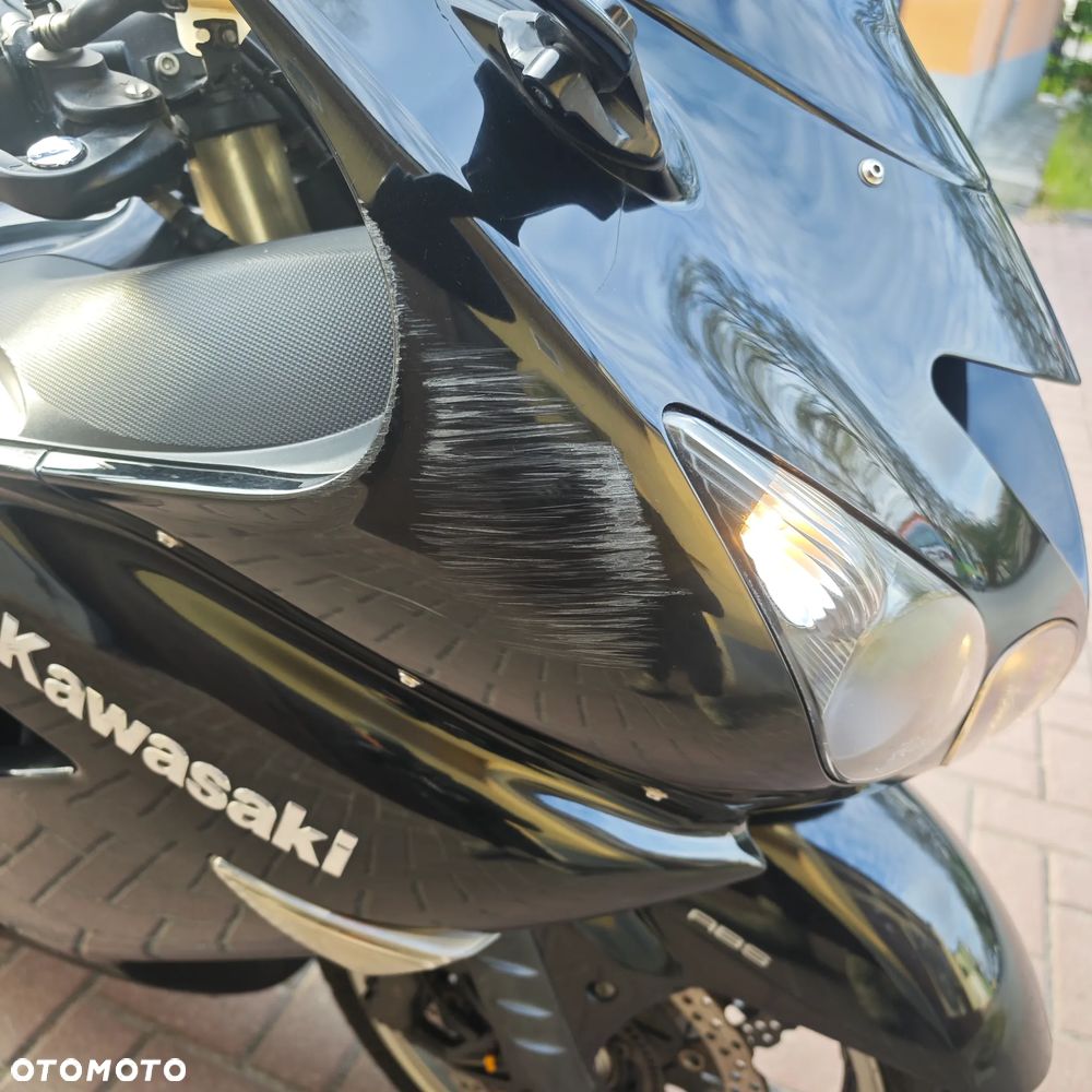 Kawasaki ZZR - 12