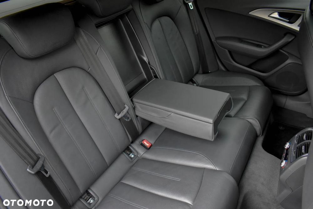 Audi A6 Avant 3.0 TDI DPF quattro S tronic - 17