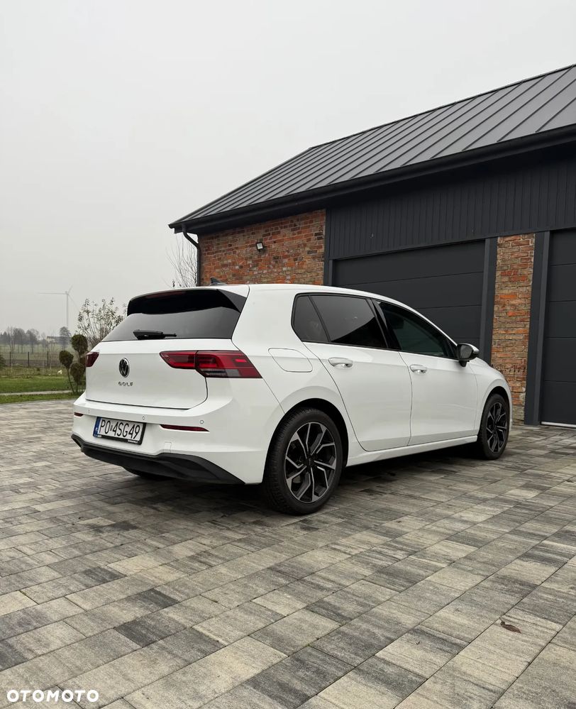 Volkswagen Golf 1.0 TSI - 1