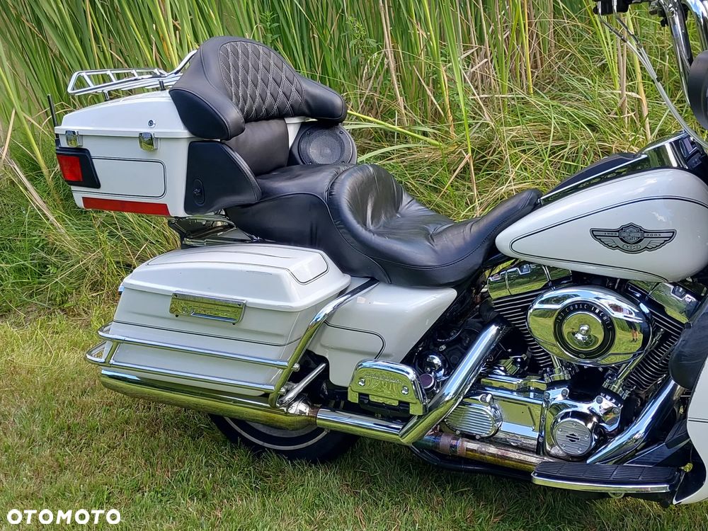 Harley-Davidson FLHTCU Ultra - 16