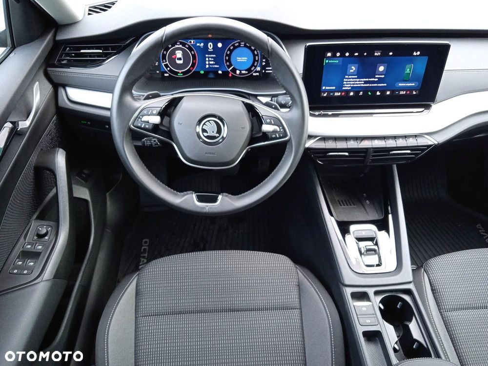 Skoda Octavia - 10