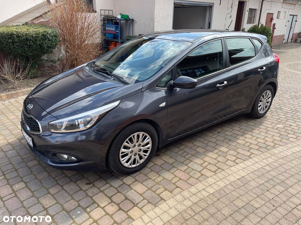 Kia Ceed 1.6 CRDi 115 ISG Vision - 6