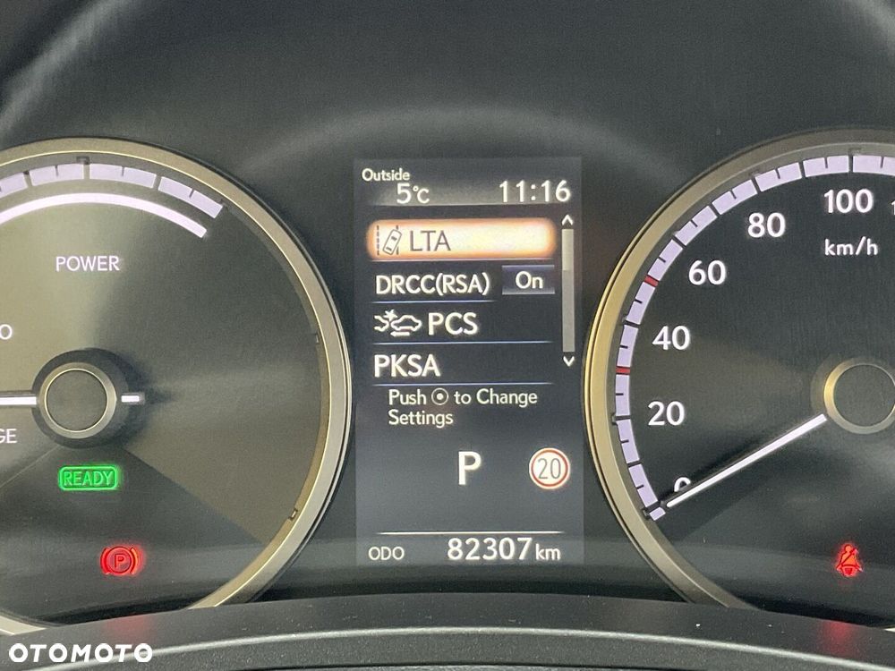 Lexus NX 300h F Sport Edition AWD - 28