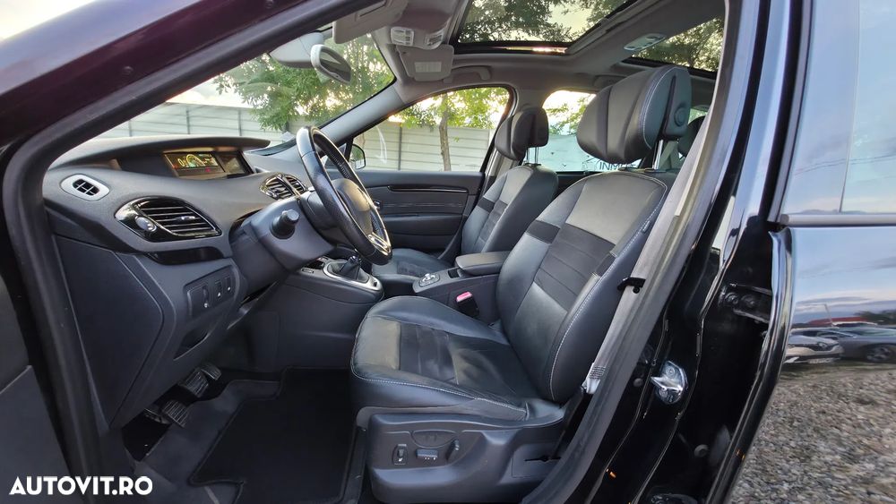 Renault Scenic ENERGY dCi 130 INITIALE PARIS - 12