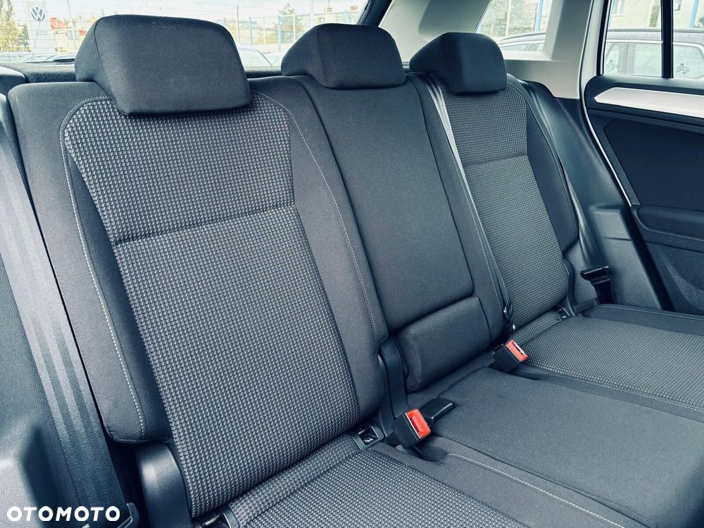 Volkswagen Tiguan 1.5 TSI EVO Trendline - 16