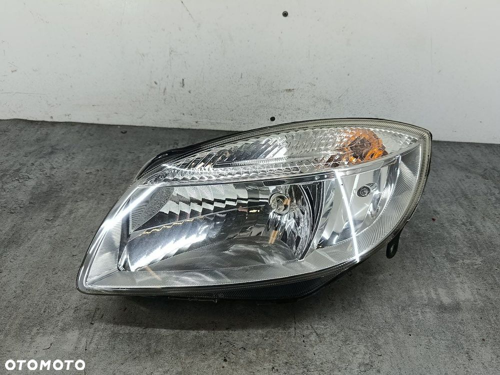 LAMPA PRZÓD LEWA SKODA FABIA II 5J1941015  HELLA - 3