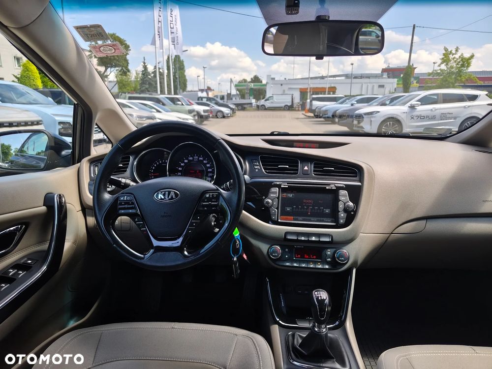 Kia Ceed 1.6 GDI L - 15