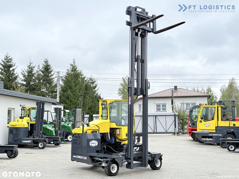 Combilift WÓZEK CZTEROKIERUNKOWY - WIELOKIERUNKOWY C4000 / GAS / DUPLEX 4600MM /JEDYNE 5614 MOTOGODZIN /  POZYCJONER WIDEŁ / PEŁNA KABINA - OGRZEWANIE / STAN IDEALNY / Szeroka oferta wózków czterokierunkowych i bocznych, dopasowanych do różnorodnych potrzeb i zastosowań - 37