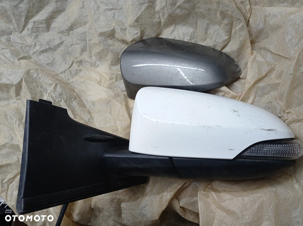 lusterko yaris 3 III lift 7 pin auris 2 II 9 pin 2014-19