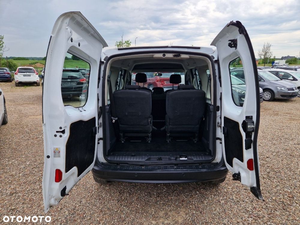 Renault Kangoo dCi 90 FAP Grand - 16