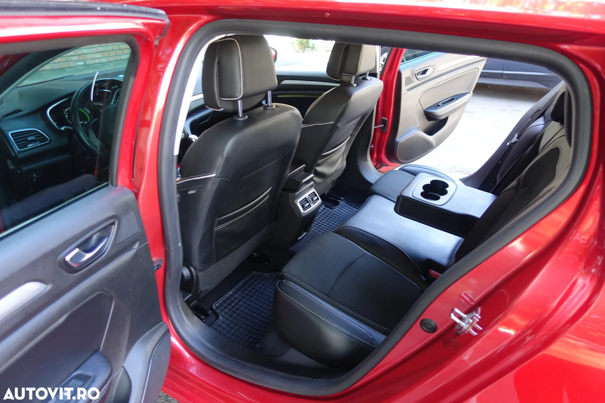 Renault Megane BLUE dCi 115 BOSE EDITION - 15