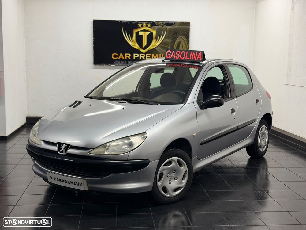 Peugeot 206 1.1 XR Présence - 3