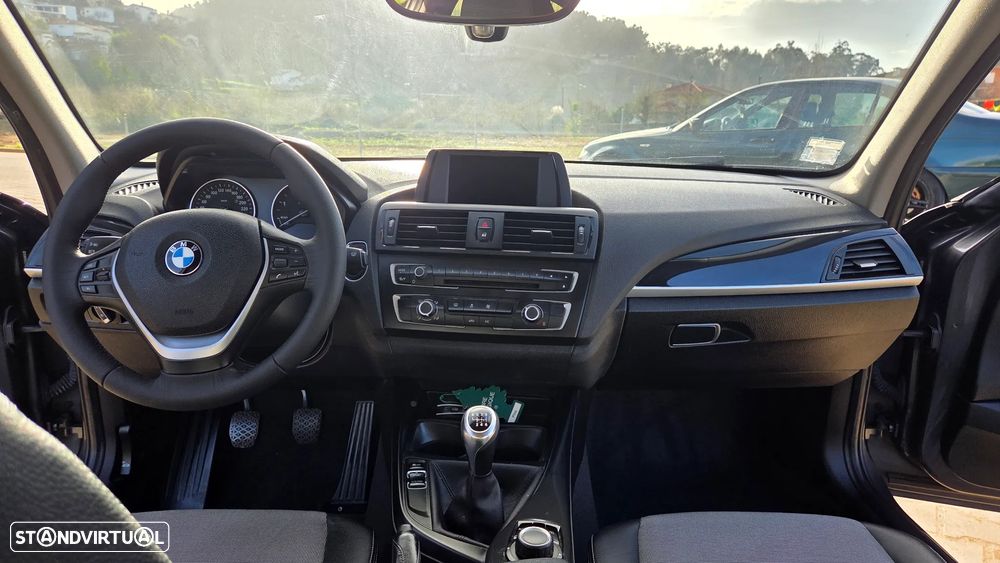 BMW 116 d EDynamics Line Urban - 9