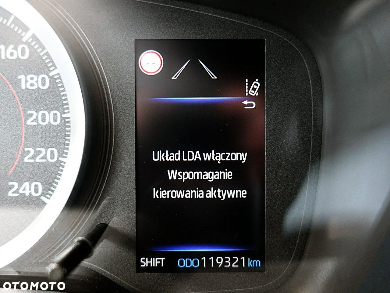 Toyota Corolla - 25