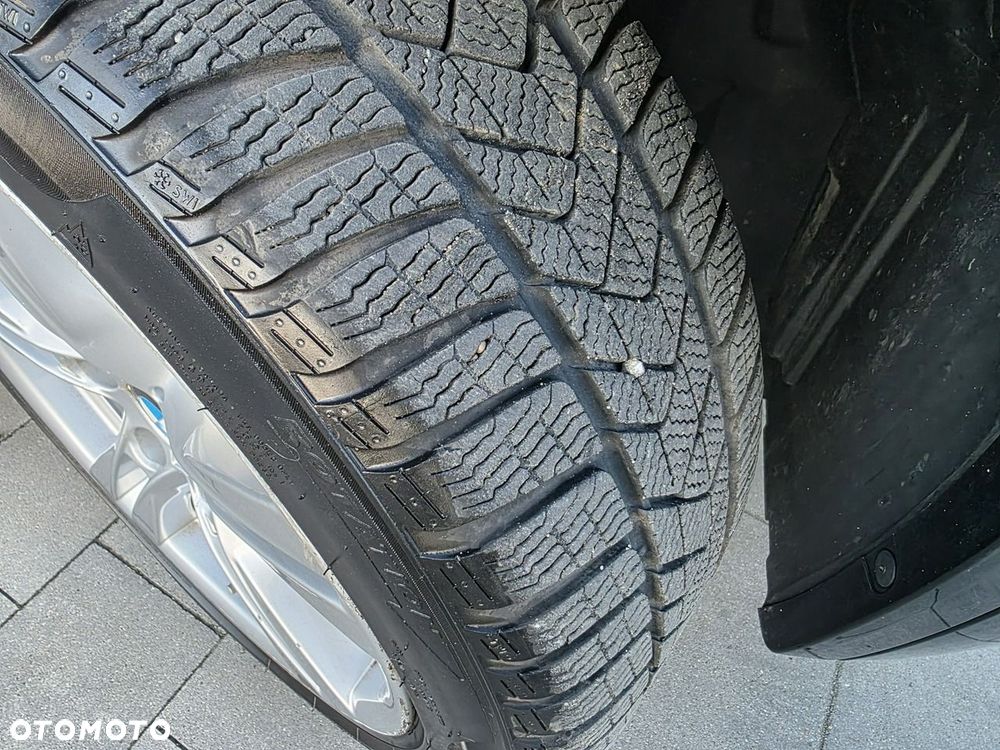 BMW X1 - 11
