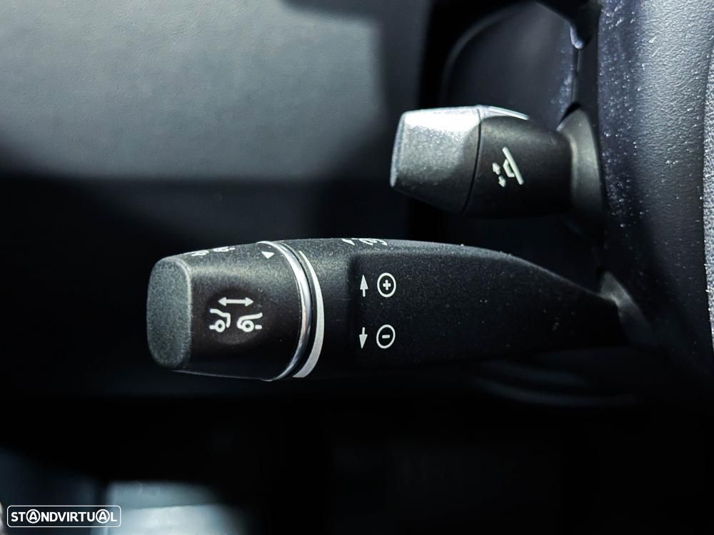 Tesla Model S Long Range AWD - 42