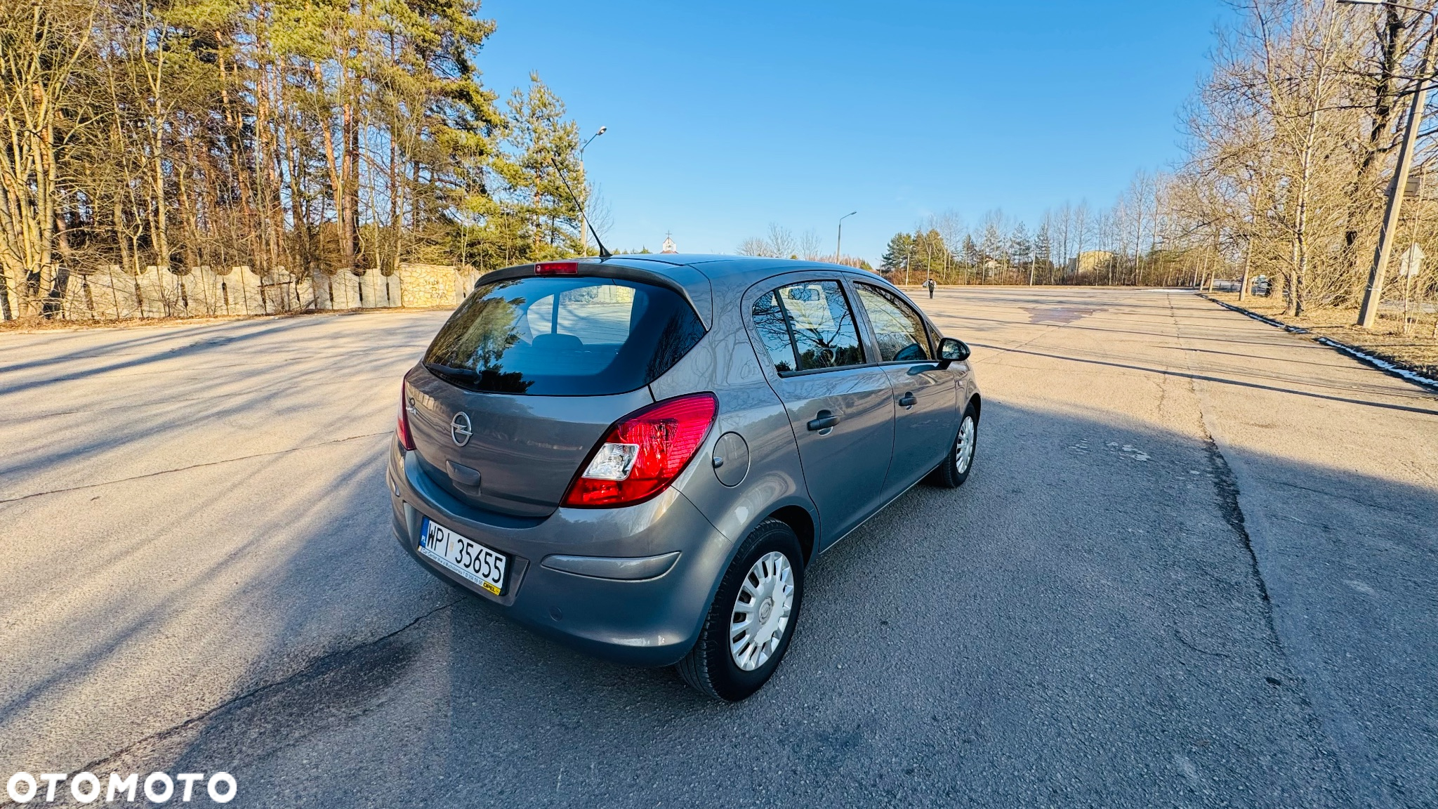 Opel Corsa 1.2 16V Edition / Active - 9