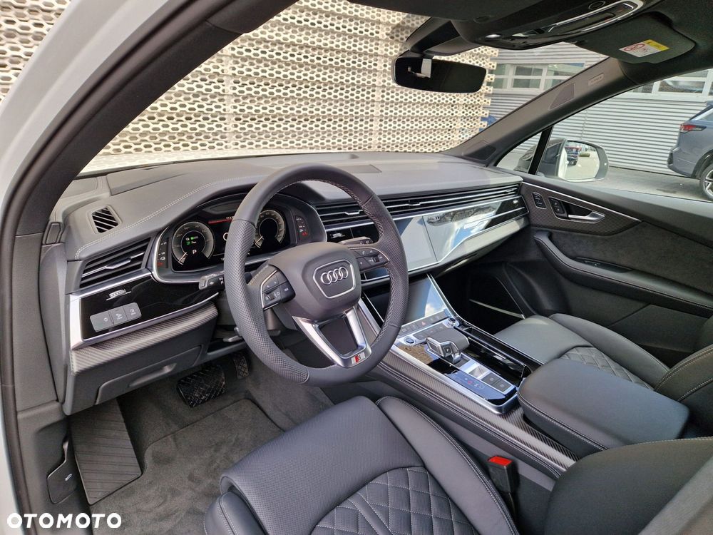 Audi Q7 - 8