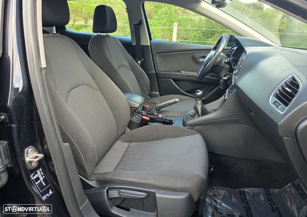 SEAT Leon 1.6 TDI DPF Ecomotive Sport - 16