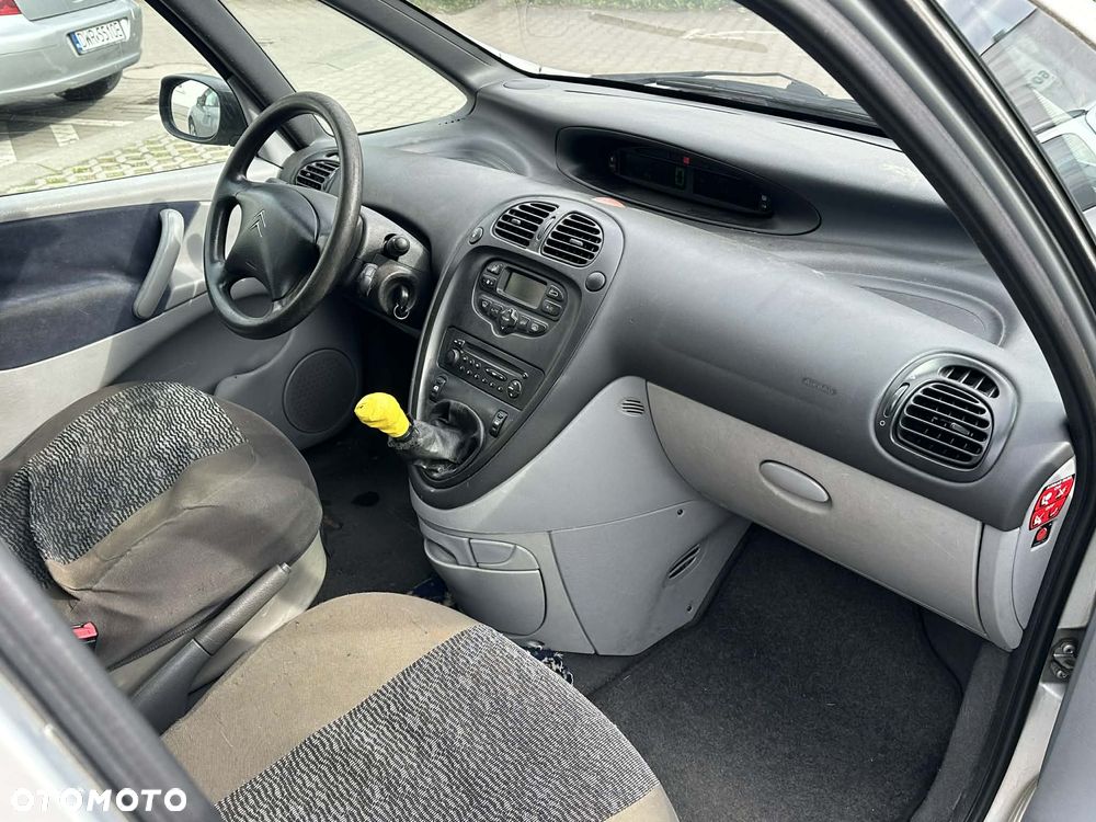 Citroën Xsara Picasso 1.6 SX - 6
