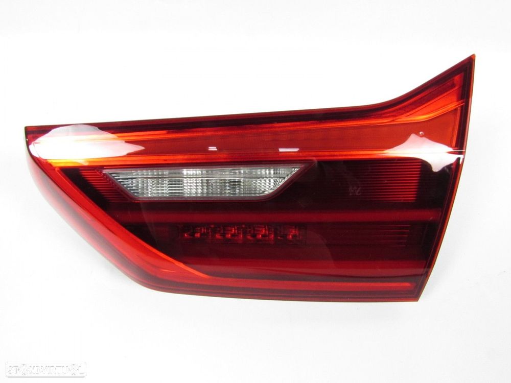 Farolim da mala Direito Seminovo/ Original BMW 5 Touring (G31) 63217388950 - 1