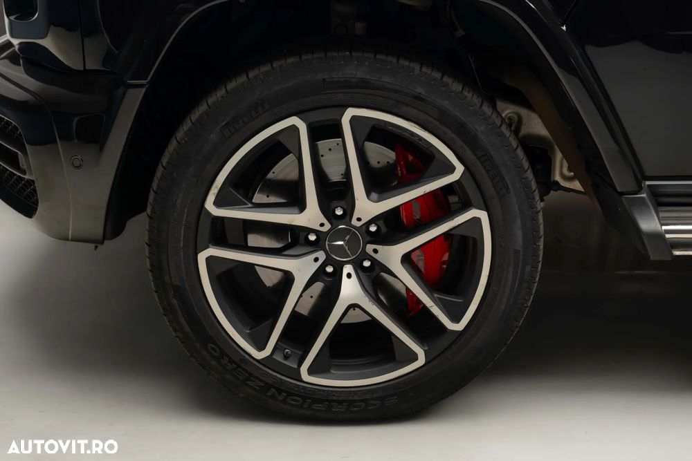 Mercedes-Benz G AMG 63 AMG Speedshift 9G-TRONIC - 39