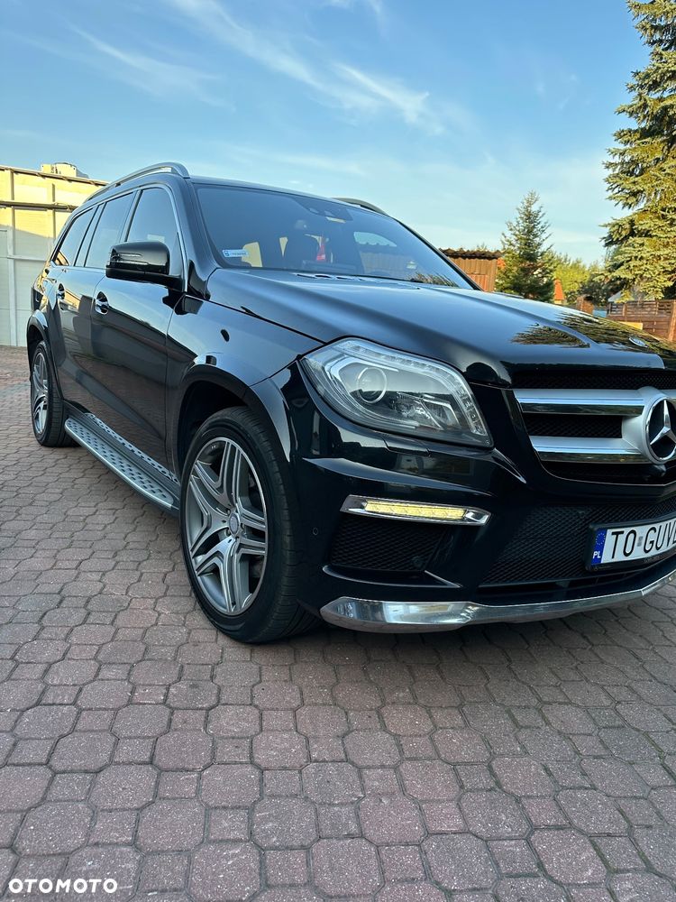 Mercedes-Benz GL 350 BlueTec 4-Matic - 2