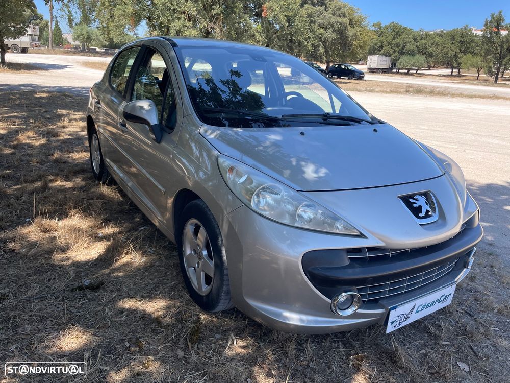 Peugeot 207 1.4 16V Sport - 3