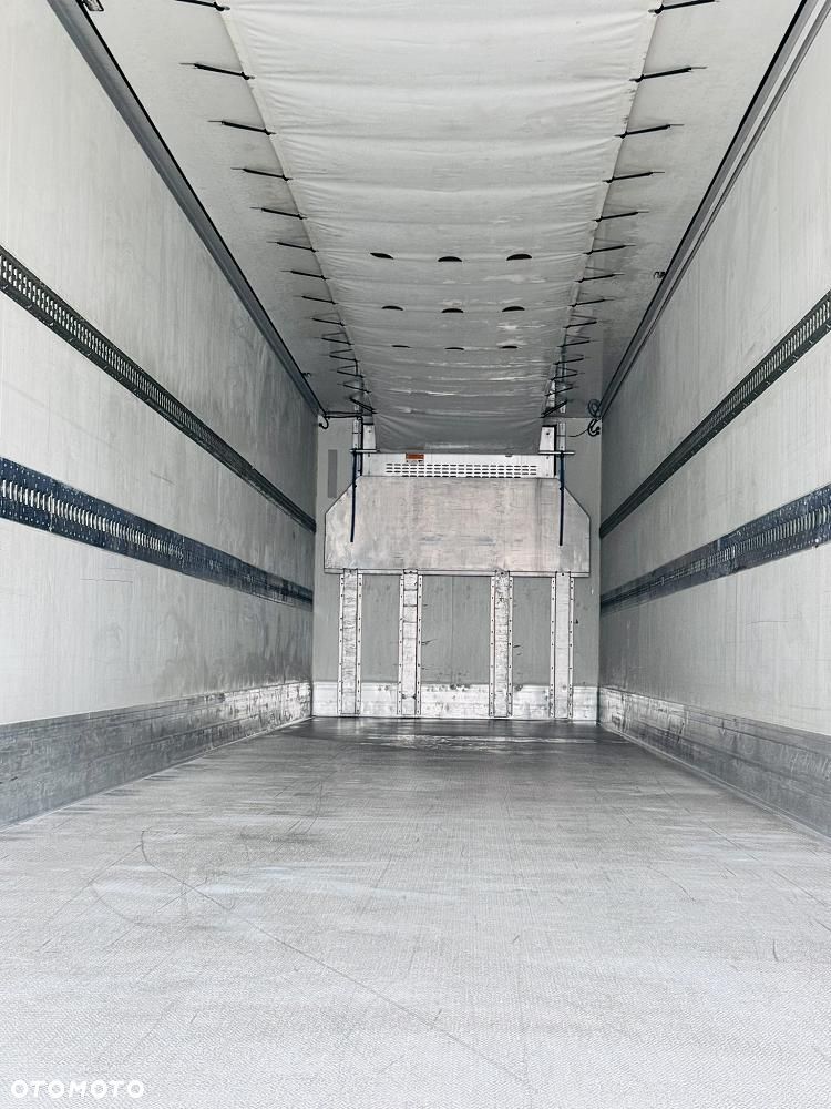 Krone Chłodnia Carrier Vector 1950 - 9