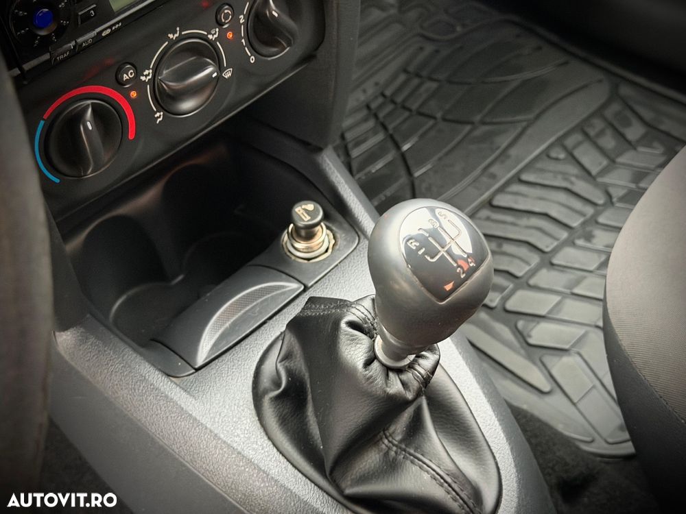 Renault Symbol 1.4 8V Expression - 12