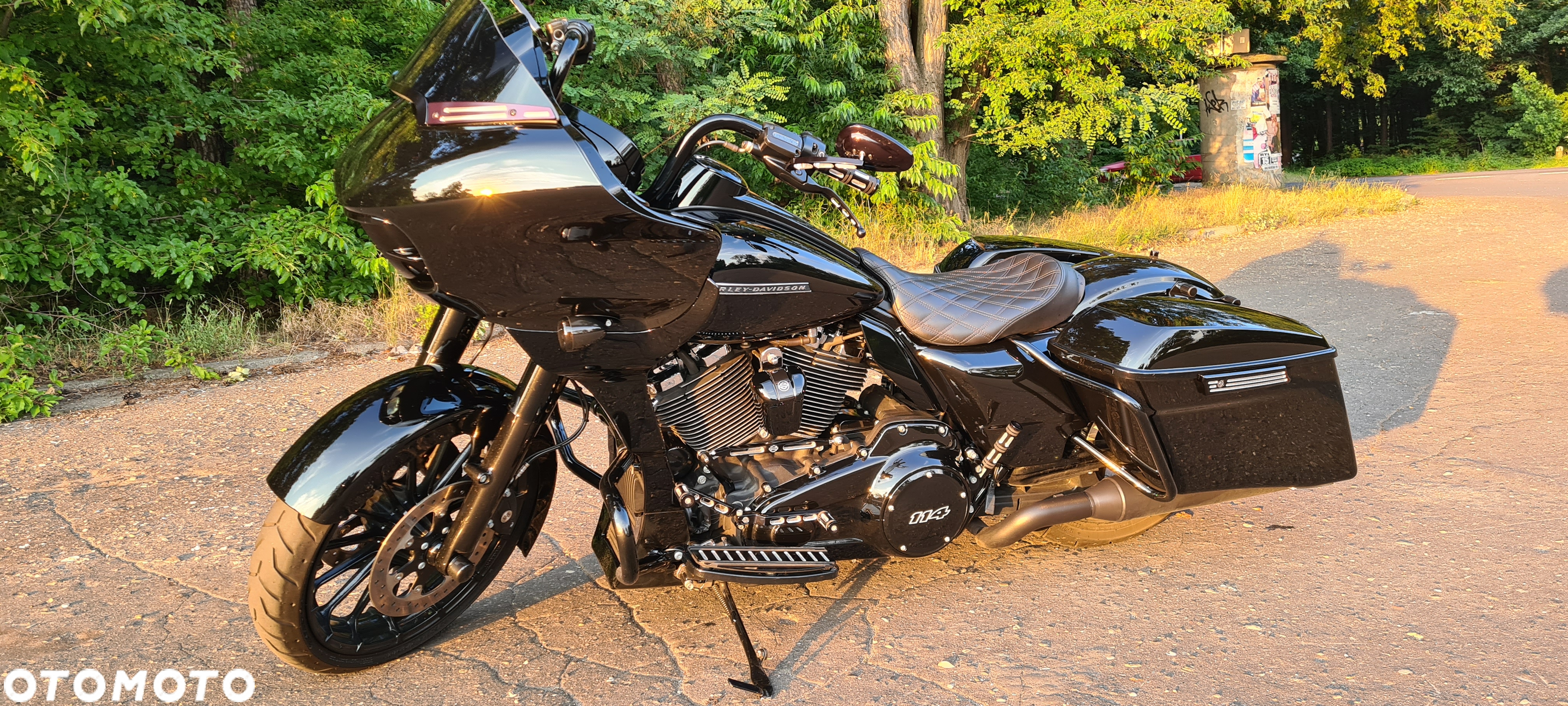 Harley-Davidson Touring Road Glide - 9