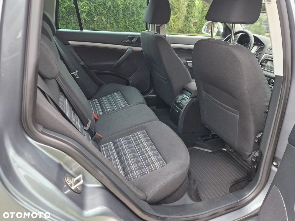 Skoda Octavia 1.8 TSI FAMILY - 36