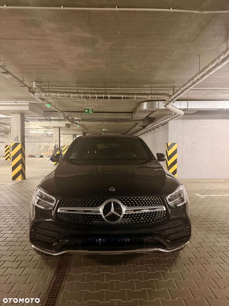 Mercedes-Benz GLC 300 de 4-Matic Business Edition - 1