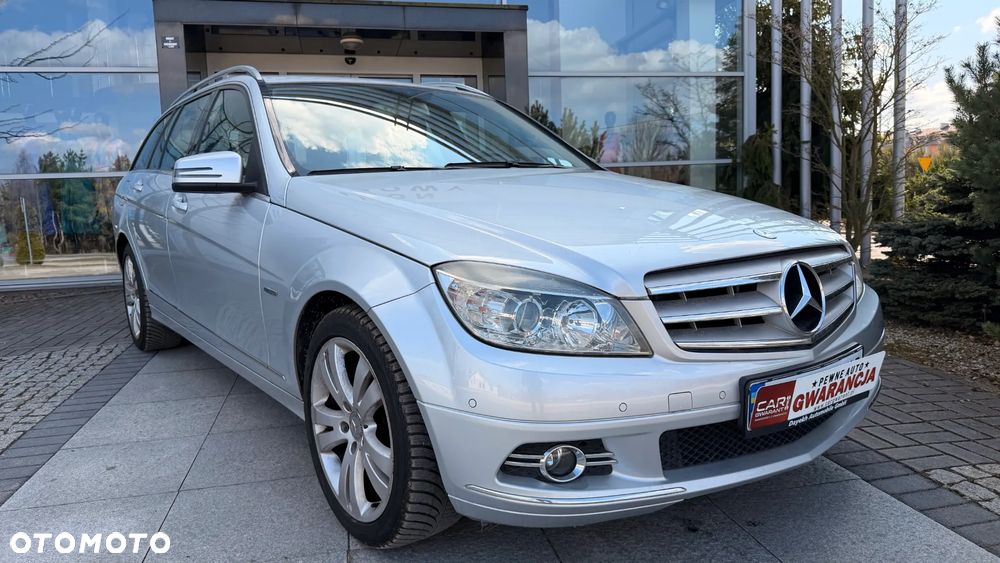 Mercedes-Benz Klasa C - 32