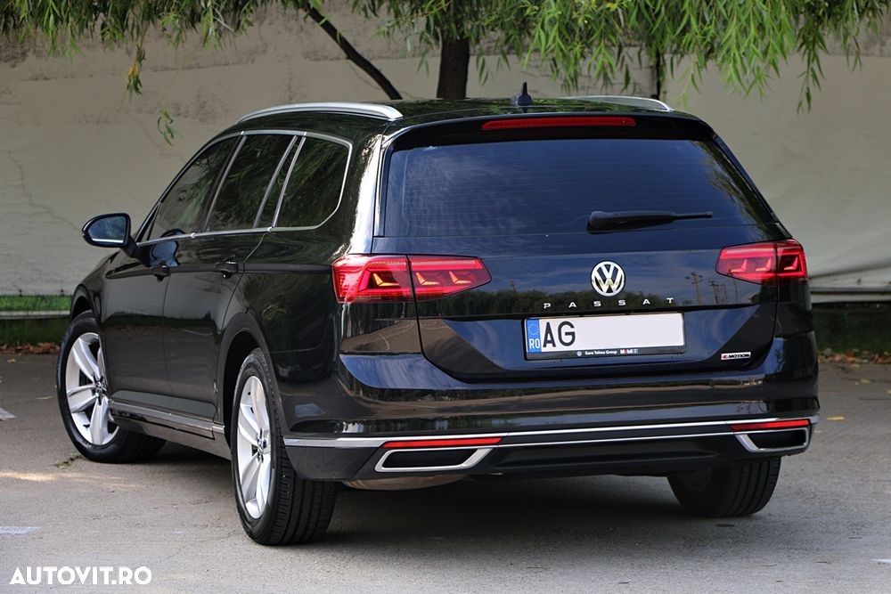 Volkswagen Passat 2.0 TDI SCR 4Mot DSG Highline - 25